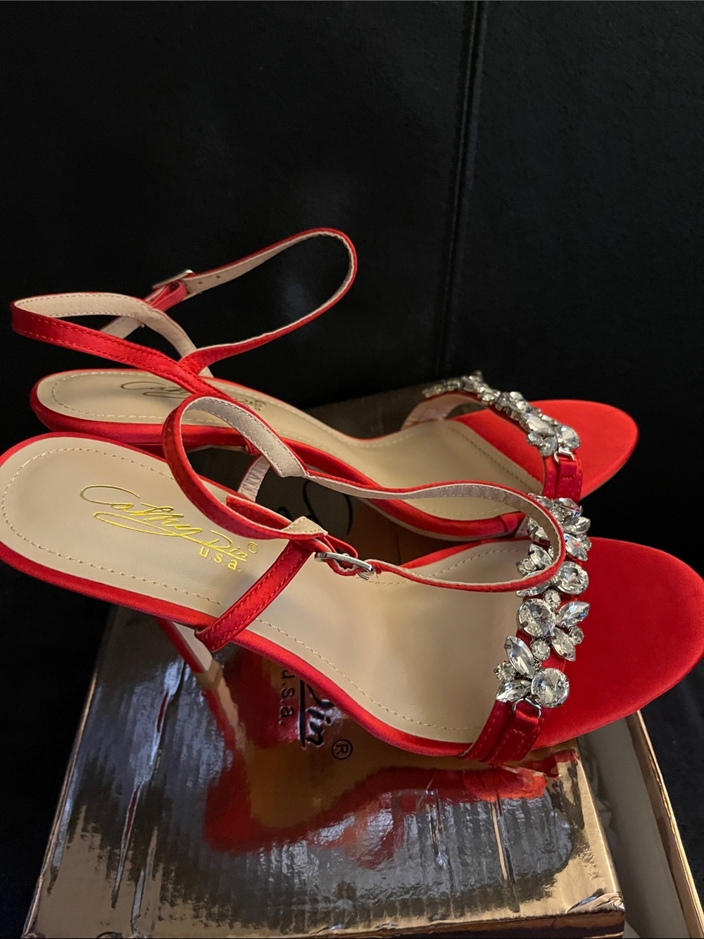 Cathy Din Women’s 4.5” Red Crystal Embellished Ankle Strap Sandals Sz 9 NWB - Picture 12 of 16